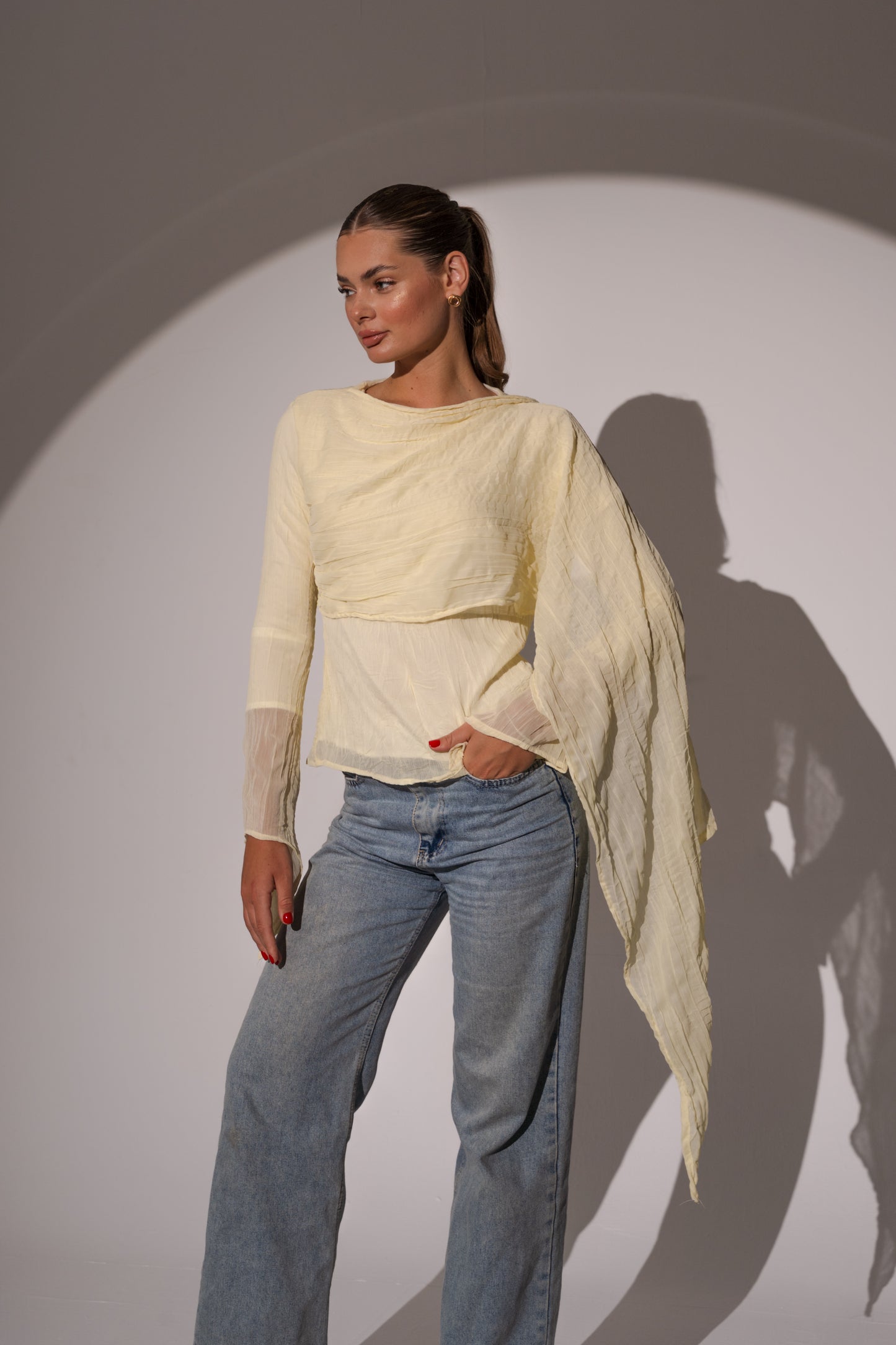 Crushed Top in Butter Yellow